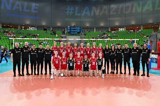 A Milli Kadın Voleybol Takımı, Sırbistan’a 3-1 mağlup oldu