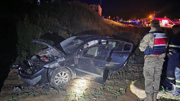 Batman’da otomobil şarampole devrildi: 4 yaralı
