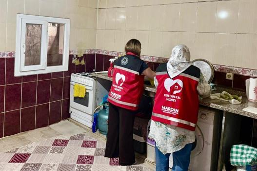 Mardin’de yaşlılara bayram öncesi destek