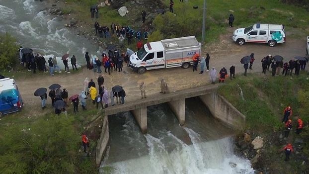 Muş’ta derede kaybolan kadının eşyaları bulundu