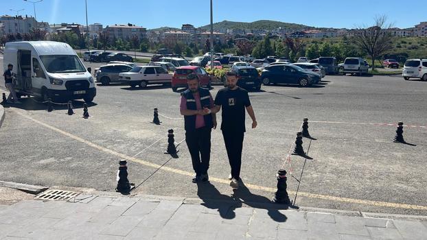 Nevşehir'de kurban kesimi sırasında yaralanan hastanelere başvurdu