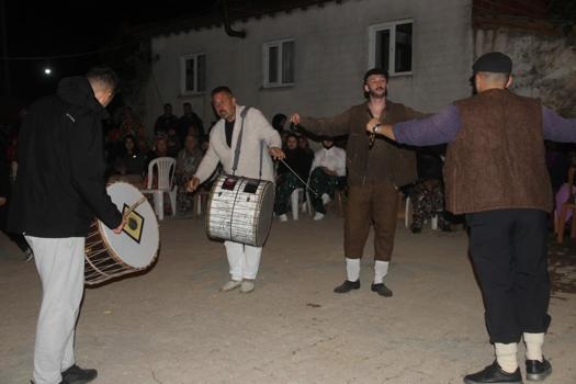 Çanakkale'de 82 yıllık bayram eğlencesi