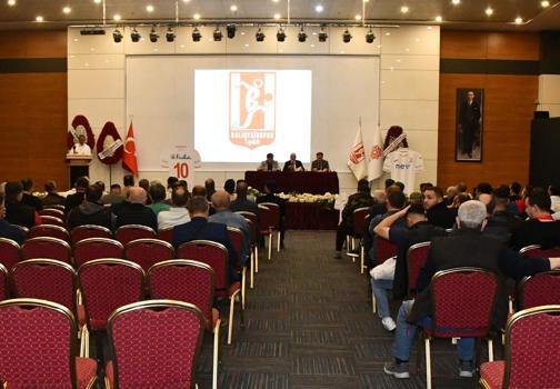 Balıkesirspor'da ilk kongre günü
