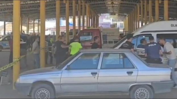 Otomobile silahlı saldırı: 1 ölü, 1 ağır yaralı