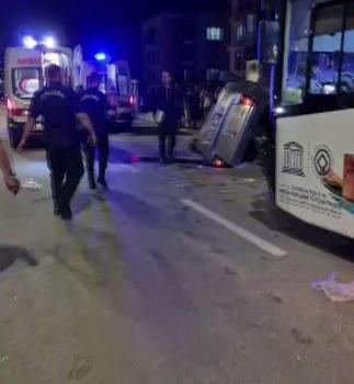 Diyarbakır’da belediye otobüsü ile otomobil çarpıştı: 2 ölü, 7 yaralı