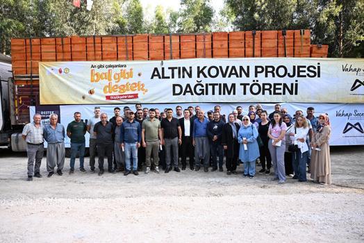 Mersin'de 'Altın Kovan Projesi' kırsalda üretime güç katıyor