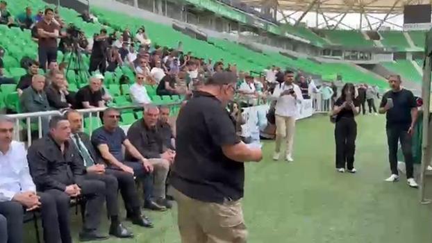 Sakaryaspor Olağan Genel Kurulu çıkan gerginlik nedeniyle ertelendi