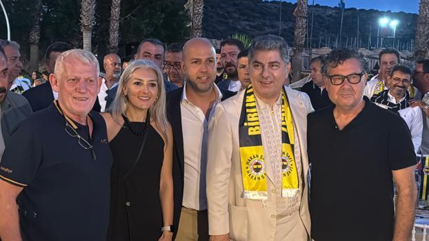 Fenerbahçe Başkan Adayı Hakan Safi: Çarşambadan itibaren inşallah sizlere her gün bayram havası yaşatacağız
