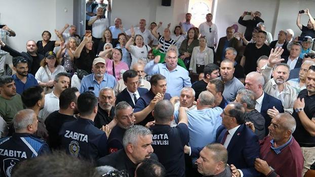 Akçakoca'da belediye başkanvekili seçildi, arbede çıktı