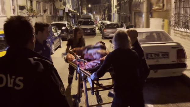 Önce annesini ardından kendini bıçakladı