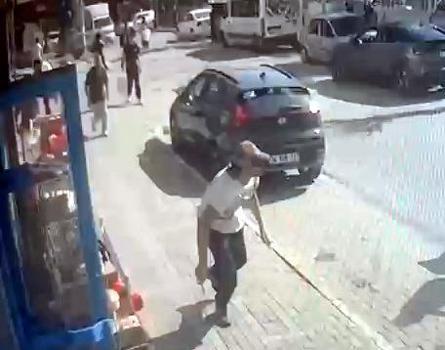 Avcılar’da çocuk kavgasına büyükler karıştı: 1 yaralı, 3 gözaltı
