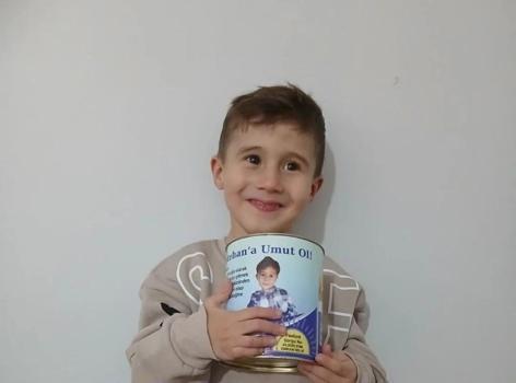 DMD’li Metehan için kurulan stanttaki bağış kutusundan para çalarken yakalandı