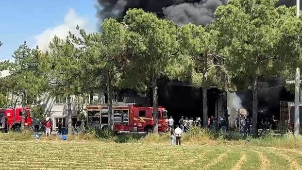 Denizli'de kauçuk fabrikasında yangın