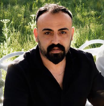 Dili boğazına kaçan kız kardeşini kurtardı, kalp krizinden öldü