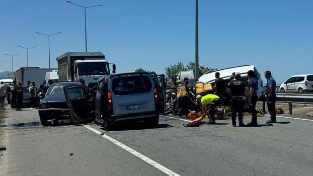 Karadeniz Sahil Yolu'nda 'ters yön' kazası; 2 ölü, 3 yaralı