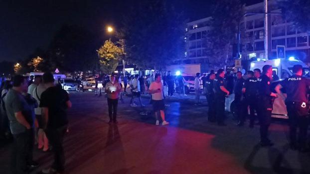 Bursa'da ailelerin de dahil olduğu bıçaklı kavgada 1'i ağır 3 kişi yaralandı