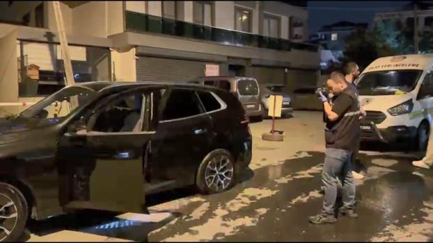 Beylikdüzü'nde kafede tartıştığı kişi tarafından aracına ateş açıldı