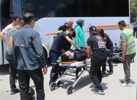 Lise öğrencisi motosiklet kazasında ağır yaralandı