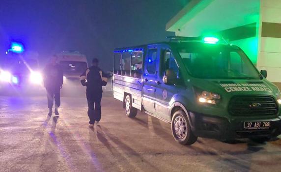Karadeniz'de balıkçı teknesine saldırı; 1 ölü, 4 yaralı (2)