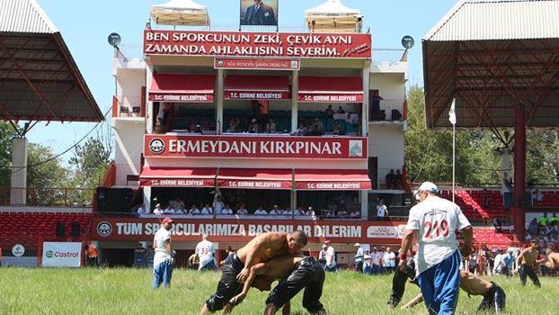 Tarihi Kırkpınar Yağlı Güreşleri'ne ilk gün girişler ücretsiz