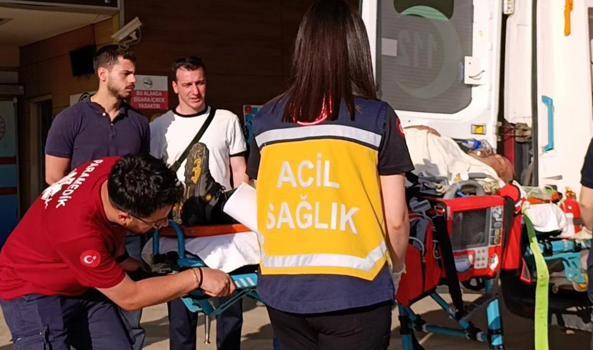 Kiraz toplamak için çıktığı ağaçtan düşüp, ağır yaralandı
