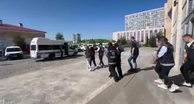 Uşak'ta yasa dışı bahis operasyonu: 5 tutuklama