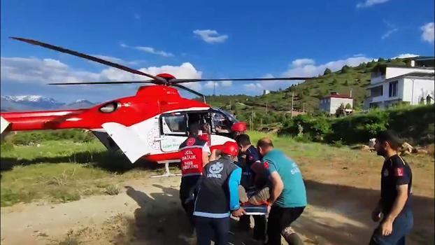 Refahiye’de rahatsızlanan kalp hastası, ambulans helikopterle hastaneye ulaştırıldı