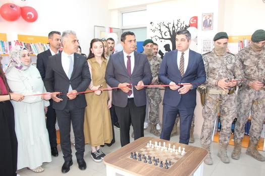 Şırnak’ta şehit polis memuru Ali Karapınar adına kütüphane açıldı