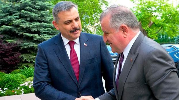 İçişleri Bakanı Çiftçi, Gençlik ve Spor Bakanı Bak ile görüştü