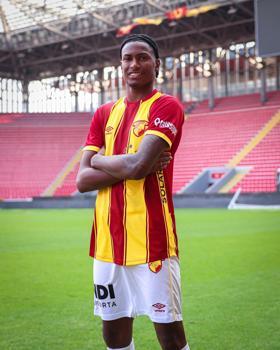 Göztepe’de ayrılıklar sürecek