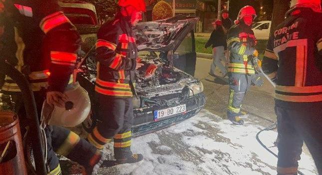 Çorum'da otomobil yangını