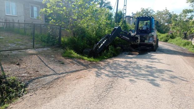 İlkadım’da yol yapım ve onarım çalışmaları sürüyor
