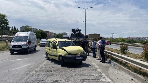 Zırhlı araç ile hafif ticari araç çarpıştı; 1 yaralı