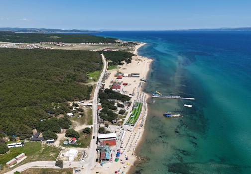 Mavi ve yeşilin buluştuğu Saros Körfezi sahilleri yeni sezona hazırlanıyor