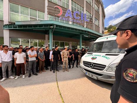 Silahla kayınpederinin evini bastı: 4 ölü (3)