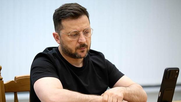 Zelenskiy, Trump ile telefonda görüştü