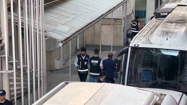 Silivri Belediyesi'ne 'yolsuzluk' soruşturması; şüpheliler sağlık kontrolünden geçirildi