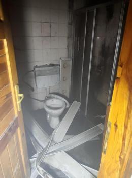 Dairedeki yangın büyümeden söndürüldü
