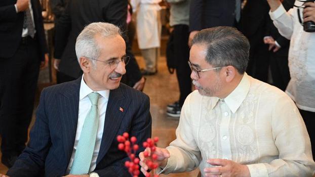 Bakan Uraloğlu, Filipinler Cumhuriyeti'nin Milli Günü resepsiyonuna katıldı