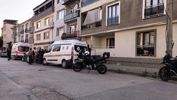 Yalnız yaşadığı evinde ölü bulundu