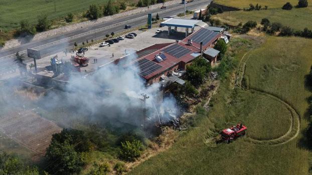 Kastamonu'da dinlenme tesisi, çıkan yangında hasar gördü