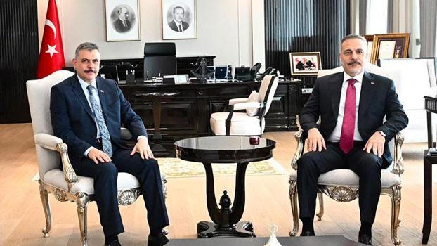 Bakanlar Çiftçi ile Fidan bir araya geldi