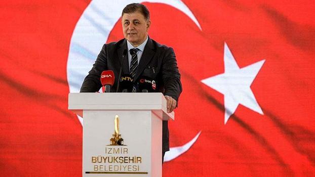 İzmir Büyükşehir Belediye Başkanı Cemil Tugay, CHP’den istifa etti