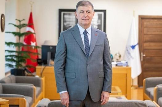 İzmir Büyükşehir Belediye Başkanı Cemil Tugay, CHP’den istifa etti