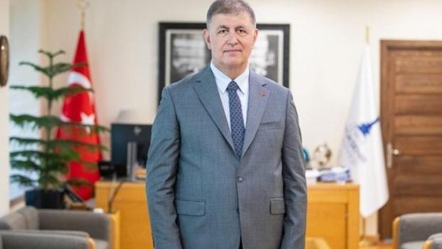 İzmir Büyükşehir Belediye Başkanı Cemil Tugay, CHP’den istifa etti