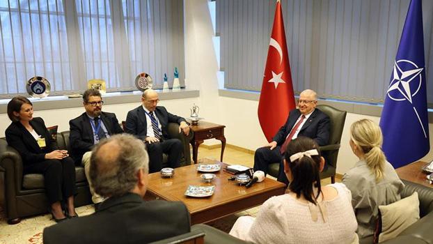 Bakan Güler, Brüksel'de NATO gündemini ve bölgesel gelişmeleri değerlendirdi