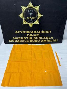 Uyuşturucuyla yakalandılar