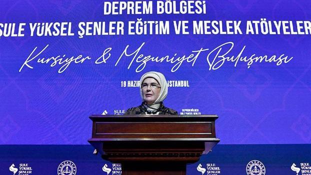 Emine Erdoğan, Şule Yüksel Şenler Vakfı'nın ‘Deprem Bölgesi Kursiyer ve Mezuniyet Buluşması’na katıldı