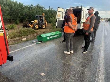 Tur midibüsü şarampole devrildi: 4 ölü, 26 yaralı / Ek fotoğraflar