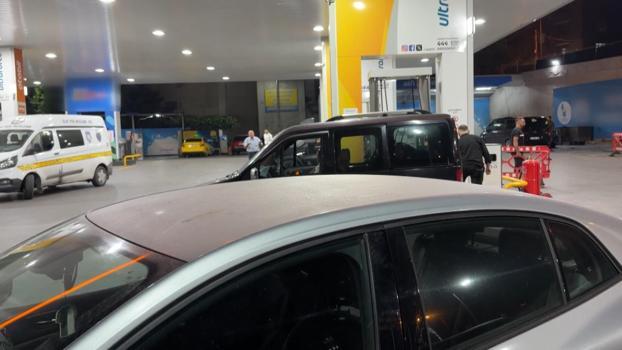 Eyüpsultan’da akaryakıt istasyonunda silahlı saldırı: 3 yaralı